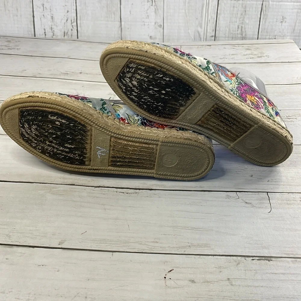 Fabiolas Embroidered Espadrilles Made in Spain